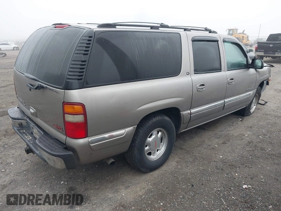 2002 GMC Yukon XL SLT with VIN 3GKFK16Z52G136241, listed as a IAAI auction lot 41879021 with 1 mi miles. Bid and sale history available at carsss.com. Image 4.