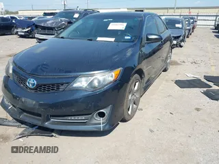 2014 Toyota Camry L with VIN 4T1BF1FK2EU817293, listed as a IAAI auction lot 41882906 with 189,719 mi miles. Bid and sale history available at carsss.com. Image 17.
