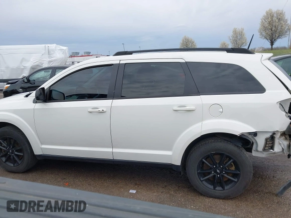 2019 Dodge Journey SE with VIN 3C4PDCBB1KT845643, listed as a IAAI auction lot 41877311 with 85,824 mi miles and . Bid and sale history available at DreamBid. Image 15.