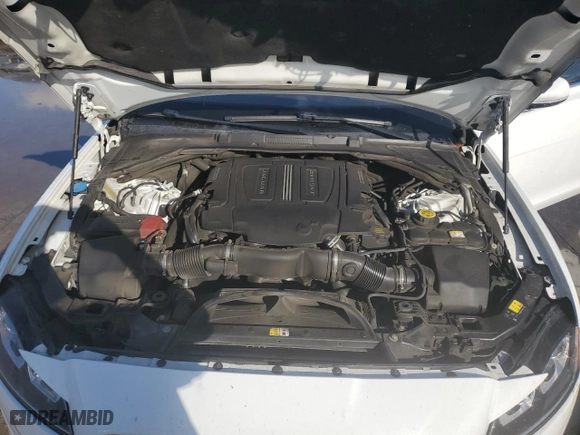 2016 Jaguar XF 35t Prestige with VIN SAJBE4BV8GCY02512, listed as a Copart auction lot 84510554 with 135,293 mi miles and Salvage Title. Bid and sale history available at carsss.com. Image 11.