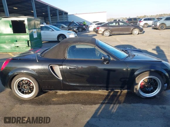 2000 Toyota MR2 z VIN JTDFR3204Y0020262, wystawiony jako IAAI lot #41823386 z przebiegiem 203 044 mil mil oraz . Historia ofert i sprzedaży dostępna na DreamBid. Obrazek 13.