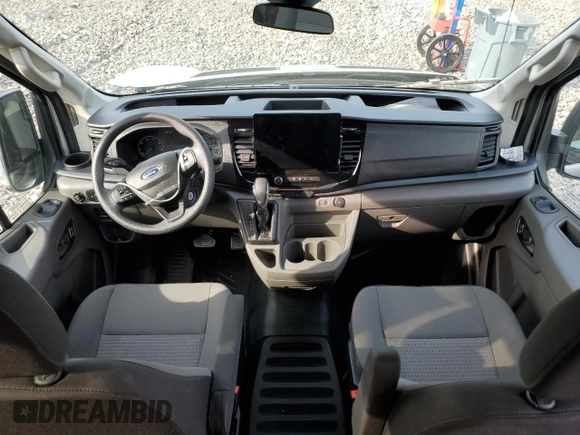 2024 Ford Transit Passenger XL with VIN 1FBAX2CGXRKA76402, listed as a Copart auction lot 72008594 with 4,063 mi miles and Salvage Title. Bid and sale history available at DreamBid. Image 8.