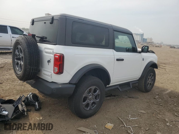 2021 Ford Bronco z VIN 1FMDE5AP9MLB01971, wystawiony jako Copart lot #60787155 z przebiegiem 35 097 mil mil oraz Szkoda całkowita • Salvage title. Historia ofert i sprzedaży dostępna na DreamBid. Obrazek 3.