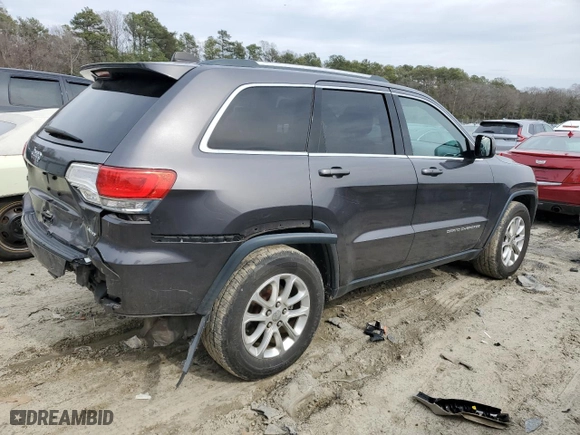 2015 Jeep Grand Cherokee Laredo with VIN 1C4RJFAG4FC627438, listed as a Copart auction lot 44078074 with 123,681 mi miles and Salvage Title. Bid and sale history available at carsss.com. Image 3.