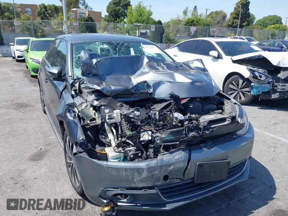 2013 Volkswagen Jetta Hybrid SE with VIN 3VW637AJ1DM232687, listed as a IAAI auction lot 41973407 with 70,428 mi miles and . Bid and sale history available at DreamBid. Image 1.