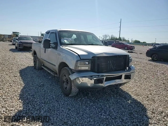 2005 Ford F-250 XL z VIN 1FTSX20P85EC59147, wystawiony jako Copart lot #51835615 z przebiegiem Nie podano mil oraz Szkoda całkowita • Salvage title. Historia ofert i sprzedaży dostępna na DreamBid. Obrazek 10.