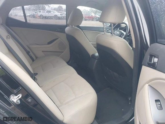 2012 Kia Optima LX with VIN 5XXGM4A72CG006536, listed as a IAAI auction lot 41593608 with 262,326 mi miles. Bid and sale history available at carsss.com. Image 8.