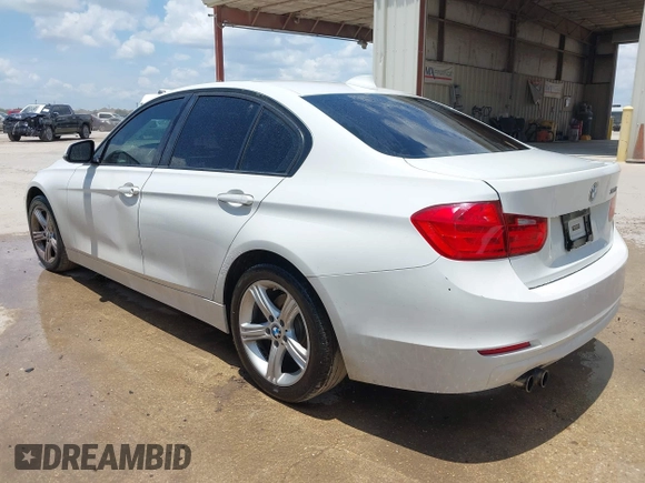 2013 BMW 3 Series 328i with VIN WBA3A5C54DF358118, listed as a IAAI auction lot 42649291 with 233,724 mi miles and . Bid and sale history available at DreamBid. Image 3.