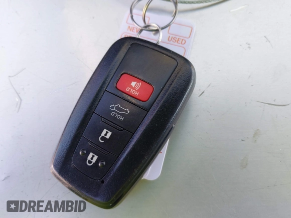 2020 Toyota RAV4 XLE with VIN 2T3W1RFV2LW077919, listed as a IAAI auction lot 42531056 with 74,223 mi miles and . Bid and sale history available at DreamBid. Image 11.