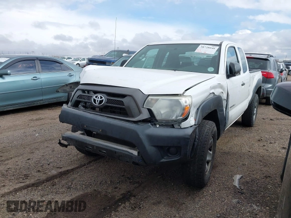 2013 Toyota Tacoma with VIN 5TFUU4ENXDX071740, listed as a IAAI auction lot 38728046 with 71,663 mi miles and . Bid and sale history available at DreamBid. Image 2.