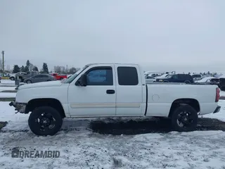 2004 Chevrolet Silverado 1500 with VIN 1GCEK19T44E162452, listed as a IAAI auction lot 41566130 with 222,817 mi miles and . Bid and sale history available at DreamBid. Image 15.