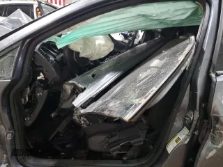 2016 Volkswagen Golf SportWagen TSI S with VIN 3VWC17AU0GM514472, listed as a Copart auction lot 42723035 with 0 mi miles and Salvage Title. Bid and sale history available at carsss.com. Image 7.