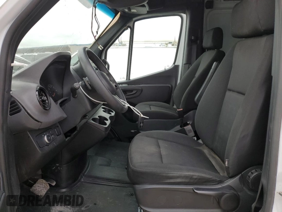 2022 Mercedes-Benz Sprinter Cargo with VIN W1Y40CHY0NT101988, listed as a Copart auction lot 46516295 with 91,042 mi miles and Salvage Title. Bid and sale history available at carsss.com. Image 7.