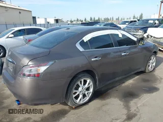 2012 Nissan Maxima S z VIN 1N4AA5AP3CC855648, wystawiony jako IAAI lot #37804768 z przebiegiem Nie podano mil oraz . Historia ofert i sprzedaży dostępna na DreamBid. Obrazek 4.