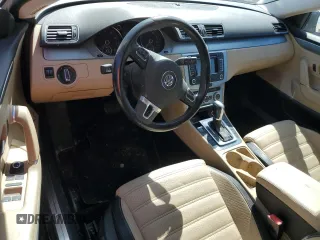 2013 Volkswagen CC Lux with VIN WVWRP7AN1DE563265, listed as a Copart auction lot 76787704 with 101,553 mi miles and Salvage Title. Bid and sale history available at carsss.com. Image 8.
