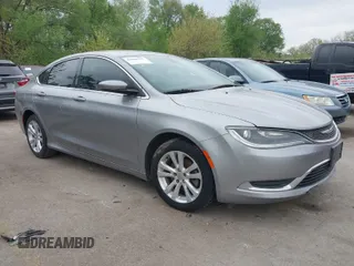 2015 Chrysler 200 Limited with VIN 1C3CCCAB8FN700919, listed as a IAAI auction lot 42084125 with 171,960 mi miles. Bid and sale history available at carsss.com. Image 1.