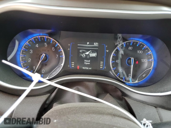2018 Chrysler Pacifica Touring Plus with VIN 2C4RC1FG0JR227480, listed as a Copart auction lot 50910495 with 90,706 mi miles and Salvage Title. Bid and sale history available at DreamBid. Image 9.
