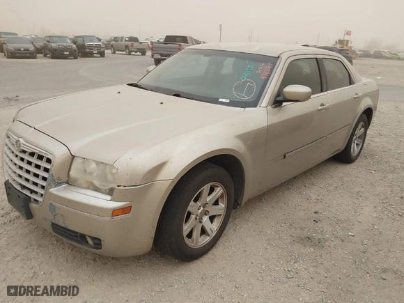 2006 Chrysler 300 Touring with VIN 2C3KA53GX6H229192, listed as a IAAI auction lot 41700367 with 235,532 mi miles. Bid and sale history available at carsss.com. Image 2.