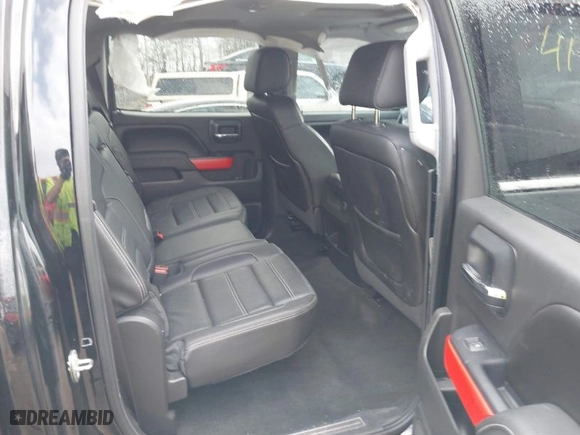 2015 GMC Sierra 1500 Denali with VIN 3GTU2WEC8FG297024, listed as a IAAI auction lot 41653424 with 195,080 mi miles. Bid and sale history available at carsss.com. Image 8.