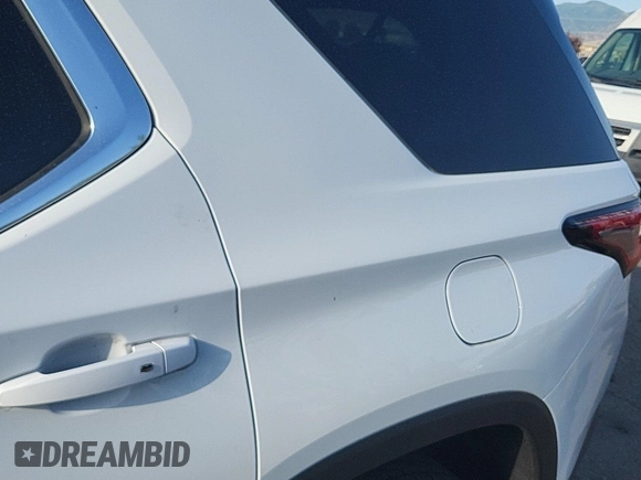 2022 Chevrolet Traverse LT Cloth with VIN 1GNERGKW4NJ158307, listed as a IAAI auction lot 42708260 with 60,990 mi miles and . Bid and sale history available at DreamBid. Image 38.