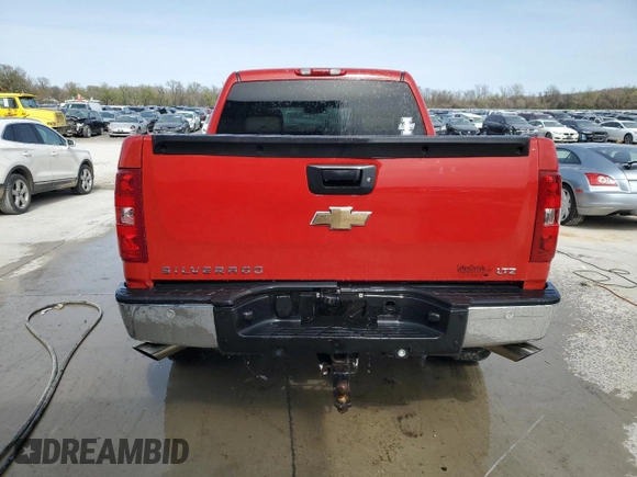 2007 Chevrolet Silverado 1500 LTZ with VIN 2GCEK13M971537923, listed as a Copart auction lot 50879955 with 219,547 mi miles and Salvage Title. Bid and sale history available at DreamBid. Image 6.