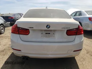 2013 BMW 3 Series 328i xDrive z VIN WBA3B3C5XDF536289, wystawiony jako Copart lot #55786625 z przebiegiem 84 299 mil mil oraz Szkoda całkowita • Salvage title. Historia ofert i sprzedaży dostępna na DreamBid. Obrazek 6.