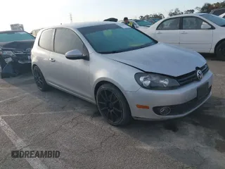 2011 Volkswagen Golf TDI z VIN WVWBM7AJ3BW207009, wystawiony jako IAAI lot #41934684 z przebiegiem 109 298 mil mil oraz . Historia ofert i sprzedaży dostępna na DreamBid. Obrazek 1.
