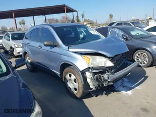 2008 Honda CR-V LX with VIN JHLRE38348C027790, listed as a IAAI auction lot 41651967 with 252,248 mi miles. Bid and sale history available at carsss.com. Image 1.