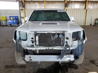 2005 Toyota Tacoma PreRunner with VIN 3TMKU72N15M003377, listed as a Copart auction lot 58870615 with 235,816 mi miles and Salvage title. Bid and sale history available at DreamBid. Image 5.