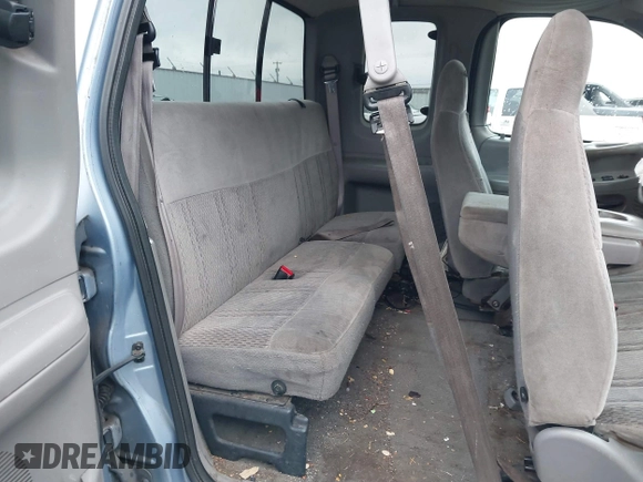 1998 Ford F-150 with VIN 1FTZX1762WKB76211, listed as a IAAI auction lot 41518425 with 265,987 mi miles and . Bid and sale history available at DreamBid. Image 8.