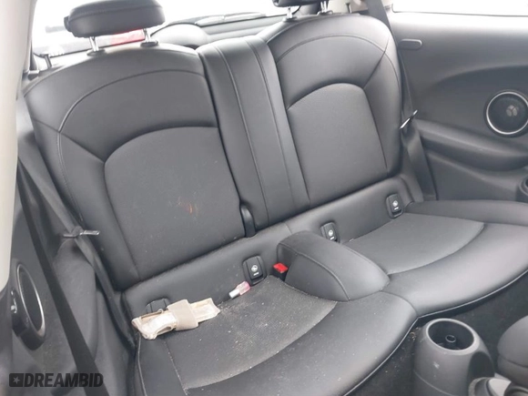 2015 MINI Cooper Hardtop S with VIN WMWXP7C54F2A41531, listed as a IAAI auction lot 41836953 with 77,545 mi miles. Bid and sale history available at carsss.com. Image 8.