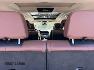 2019 BMW X7 xDrive50i z VIN 5UXCX4C58KLS36225, wystawiony jako Copart lot #53399425 z przebiegiem 111 593 mil mil oraz Czysty tytuł • Clean title. Historia ofert i sprzedaży dostępna na DreamBid. Obrazek 9.
