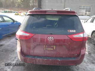 2017 Toyota Sienna LE Auto Access Seat with VIN 5TDKZ3DC7HS863682, listed as a IAAI auction lot 41488878 with 134,733 mi miles. Bid and sale history available at carsss.com. Image 16.