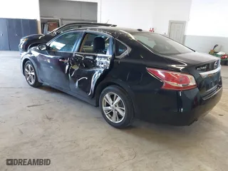 2013 Nissan Altima 2.5 S with VIN 1N4AL3AP8DC130904, listed as a IAAI auction lot 41723976 with 92,651 mi miles. Bid and sale history available at carsss.com. Image 3.