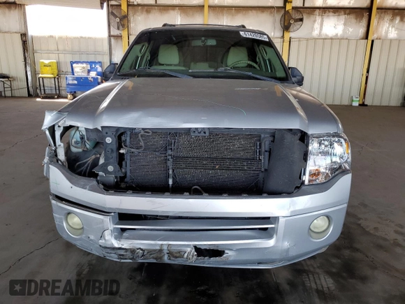 2010 Ford Expedition SSV with VIN 1FMJU1F53AEA00625, listed as a Copart auction lot 61420585 with 126,334 mi miles and Salvage title. Bid and sale history available at DreamBid. Image 5.