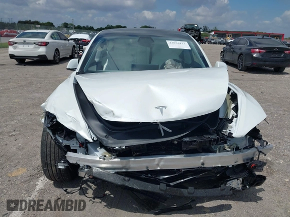 2025 Tesla Model 3 Long Range с VIN 5YJ3E1EA7SF903675, выставлен на аукционе IAAI как лот 42056122 с пробегом 2 564 миль миль и . История ставок и продаж доступна на DreamBid. Изображение 13.
