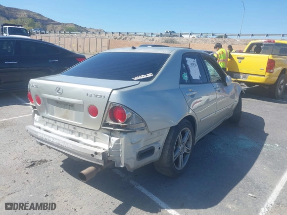 2003 Lexus IS 300 with VIN JTHBD192830065155, listed as a IAAI auction lot 41835934 with 277,908 mi miles. Bid and sale history available at carsss.com. Image 4.