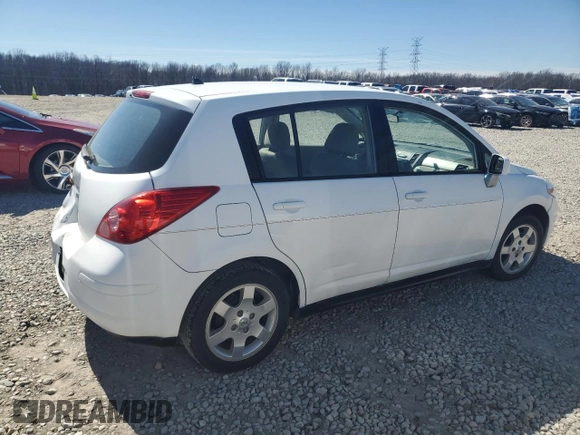 2010 Nissan Versa S z VIN 3N1BC1CP4AL367134, wystawiony jako Copart lot #48212535 z przebiegiem 174 337 mil mil oraz Szkoda całkowita • Salvage title. Historia ofert i sprzedaży dostępna na DreamBid. Obrazek 3.