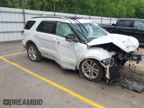2017 Ford Explorer XLT z VIN 1FM5K8D8XHGC84301, wystawiony jako IAAI lot #42270431 z przebiegiem Nie podano mil oraz . Historia ofert i sprzedaży dostępna na DreamBid. Obrazek 1.