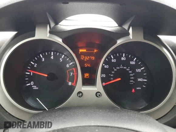 2017 Nissan Juke S with VIN JN8AF5MR9HT704009, listed as a Copart auction lot 43940775 with 123,279 mi miles and Salvage Title. Bid and sale history available at DreamBid. Image 9.