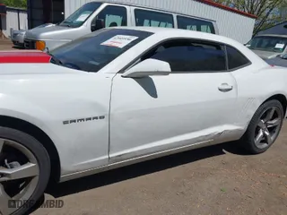 2010 Chevrolet Camaro 1LT with VIN 2G1FB1EV4A9193607, listed as a IAAI auction lot 42049550 with 196,313 mi miles. Bid and sale history available at carsss.com. Image 6.