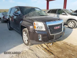 2015 GMC Terrain SLE z VIN 2GKALMEK6F6356714, wystawiony jako IAAI lot #42341068 z przebiegiem 173 585 mil mil oraz . Historia ofert i sprzedaży dostępna na DreamBid. Obrazek 1.