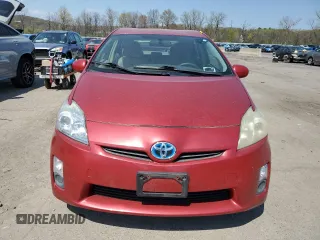 2010 Toyota Prius II with VIN JTDKN3DU6A0155193, listed as a Copart auction lot 54552935 with 204,514 mi miles and Clean Title. Bid and sale history available at DreamBid. Image 5.