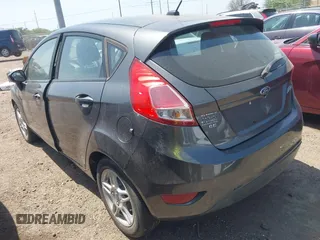 2018 Ford Fiesta SE with VIN 3FADP4EJ1JM115197, listed as a IAAI auction lot 41918656 with 43,488 mi miles. Bid and sale history available at carsss.com. Image 3.
