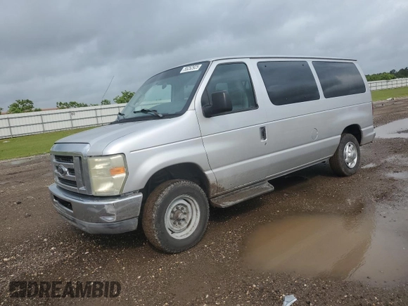 2010 Ford Econoline Passenger XL с VIN 1FBNE3BLXADA66716, выставлен на аукционе Copart как лот 55252925 с пробегом 163 751 миль миль и Списание • Salvage title. История ставок и продаж доступна на DreamBid. Изображение 1.