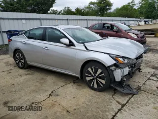 2019 Nissan Altima SV with VIN 1N4BL4DV7KC159344, listed as a Copart auction lot 57728725 with 53,747 mi miles and Salvage title. Bid and sale history available at DreamBid. Image 4.