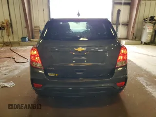 2020 Chevrolet Trax LS with VIN 3GNCJKSB7LL118467, listed as a Copart auction lot 62269095 with 34,651 mi miles and Salvage title. Bid and sale history available at DreamBid. Image 6.