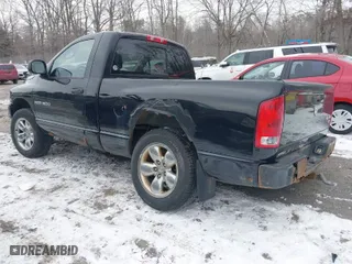 2005 Dodge Ram 1500 SLT with VIN 1D7HU16DX5J597138, listed as a IAAI auction lot 41319558 with 138,671 mi miles. Bid and sale history available at carsss.com. Image 3.