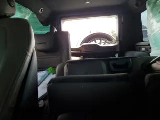 2020 Mercedes-Benz G 550 z VIN W1NYC6BJ5LX342678, wystawiony jako Copart lot #66150424 z przebiegiem Nie podano mil oraz Szkody całkowita. Historia ofert i sprzedaży dostępna na DreamBid. Obrazek 10.