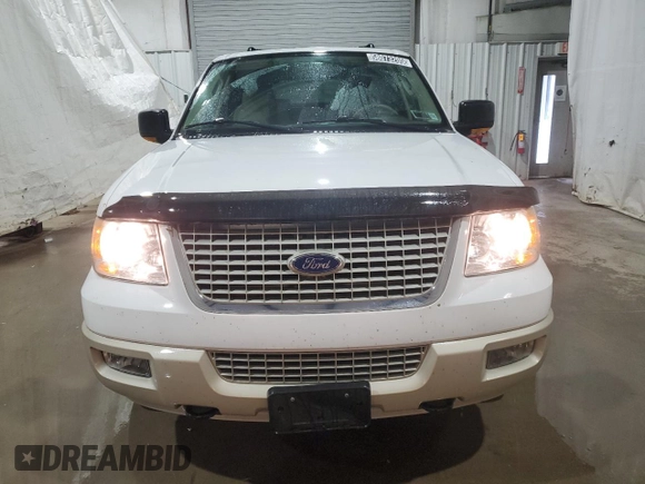 2005 Ford Expedition Eddie Bauer with VIN 1FMFU18515LA36303, listed as a Copart auction lot 58073205 with 155,586 mi miles and Clean title. Bid and sale history available at DreamBid. Image 5.